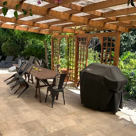 06bi - Beautiful With Garden And Terrace Le Cannet