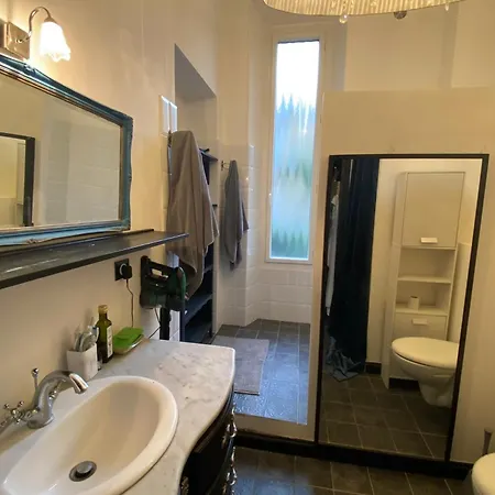 06bi - Beautiful With Garden And Terrace Apartment